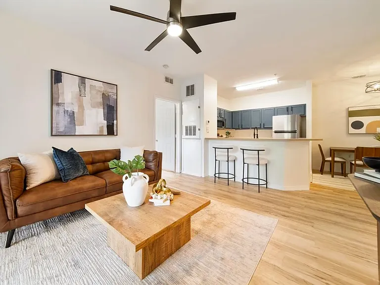 8225 Claire Ann Dr #101 — Photo 4