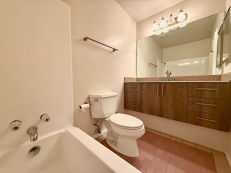 74315 Buttonwood Dr — Photo 10