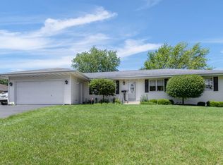 7196 Moss Canyon Rd, Cherry Valley, IL 61016