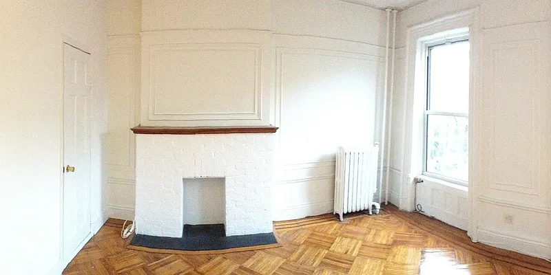 Rented by Rolling Stone Realty LLC | media 6