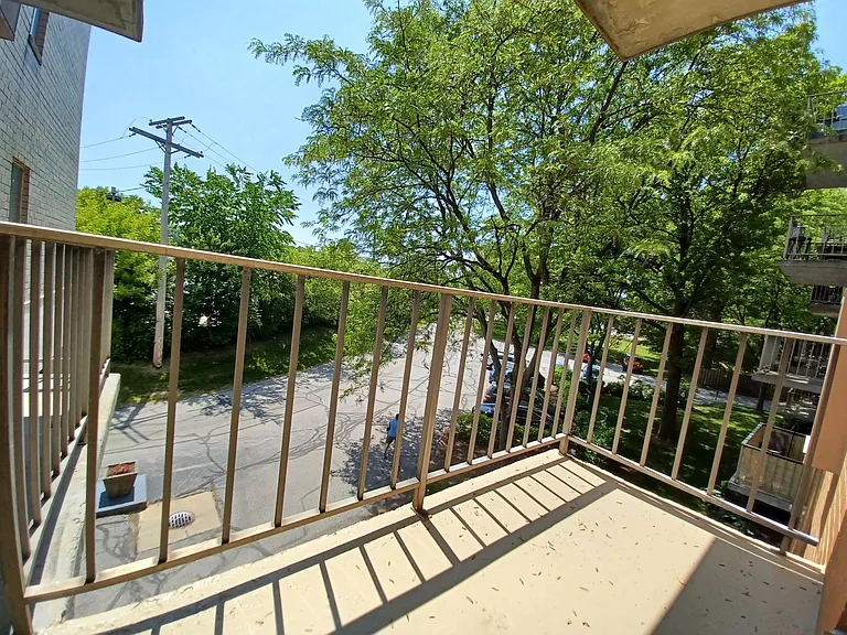 3675 Clague Rd #318 — Photo 11