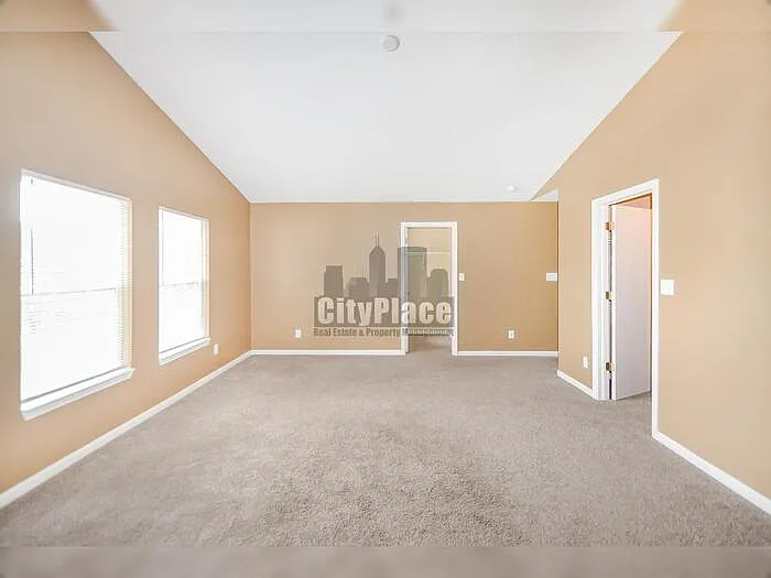 4324 Blue Spruce Ct — Photo 24