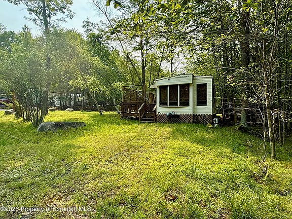 2nd image of 712 Beaver Ct