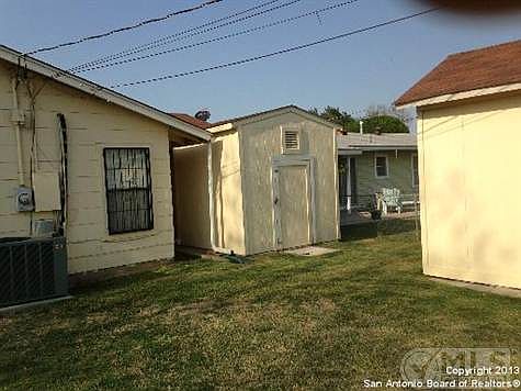 4th image of 206 Harcourt Ave