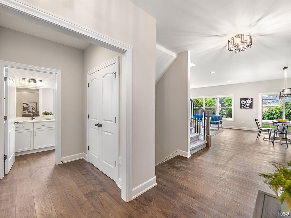 1215 W Windemere Ave, photo 5