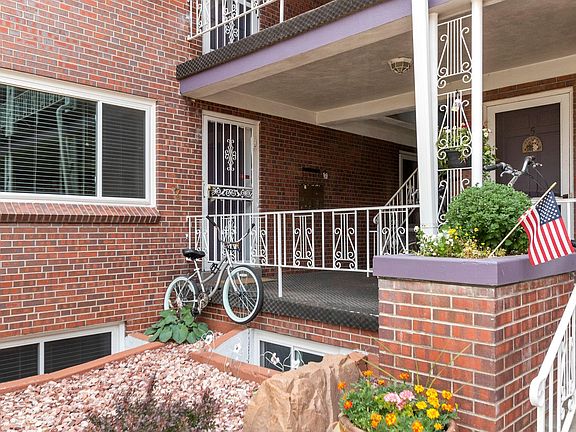 Front Entryway
