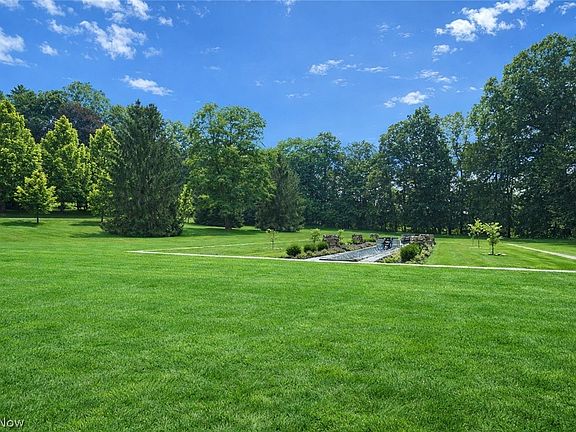 2nd image of Yellow Creek Rd