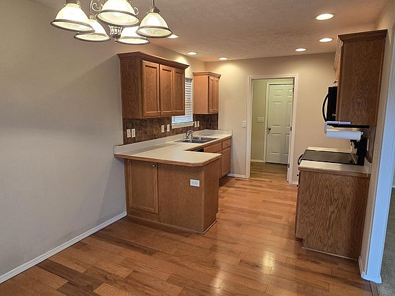 5th image of 4365 W Juno Street