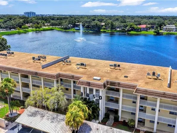 3850 13th Ave N APT 209, Saint Petersburg, FL 33713