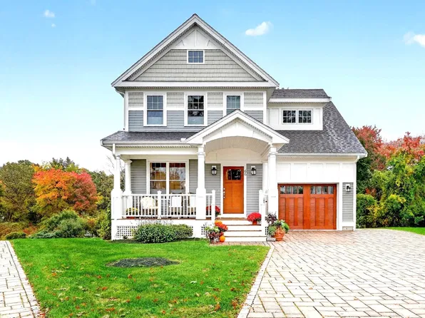 66 Evergreen Ave Unit 66, Bedford, MA 01730