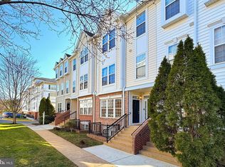11580 Cavalier Landing Ct #A-903, Fairfax, VA 22030