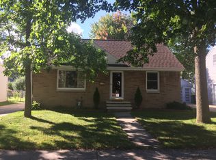 1724 10th Ave, Green Bay, WI 54304
