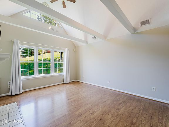 2nd image of 4464 Southbridge Ct