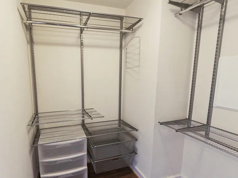 walk-in closet