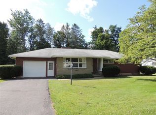 106 Pine Knoll Rd, Endicott, NY 13760