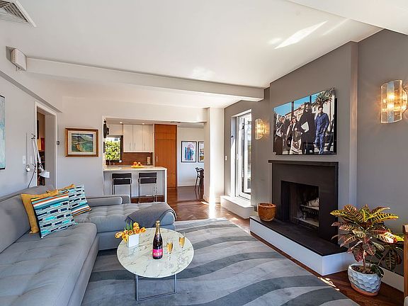 4th image of 50 Park Ave #Phe