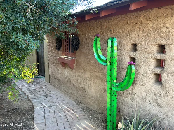 1924 E MONTE VISTA Road, Phoenix, AZ 85006