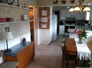 1026 Morris Ave, Lansing, MI 48917