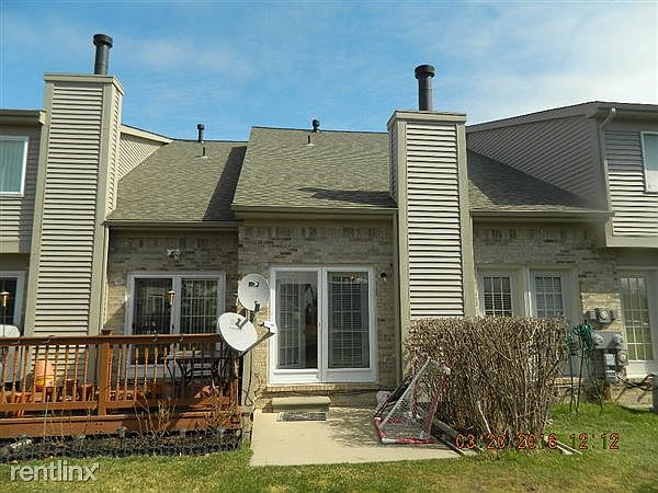 2nd image of 43990 Stoney Ln