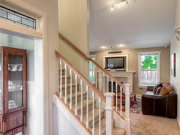 3rd image of 8904 119th Street Ct E