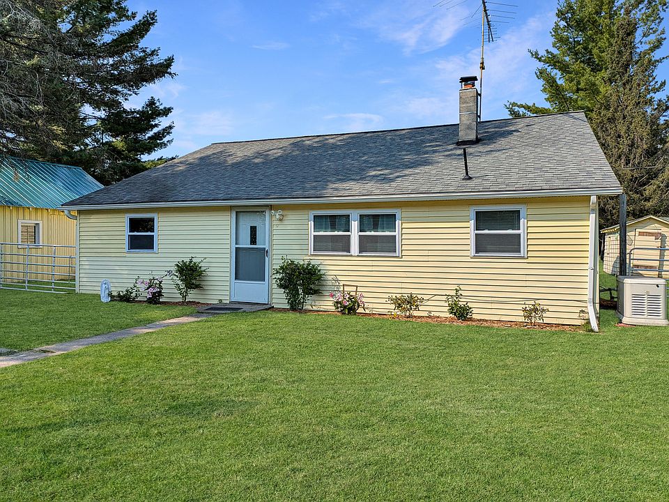1st image of 18096 Kellogg Dr