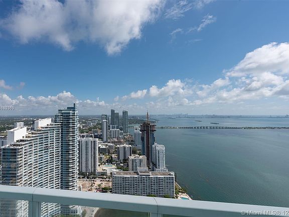 2nd image of 1900 N Bayshore Dr APT 5002