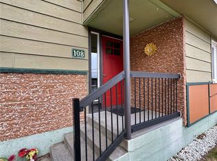 108 5th St, Electric City, WA 99123