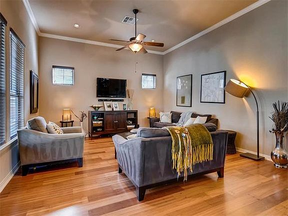 5th image of 13604 Caldwell Dr APT 33