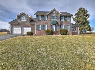 13253 Sinking Creek Rd, Bristol, VA 24202