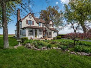 10316 Lakewood Ave, Luna Pier, MI 48157