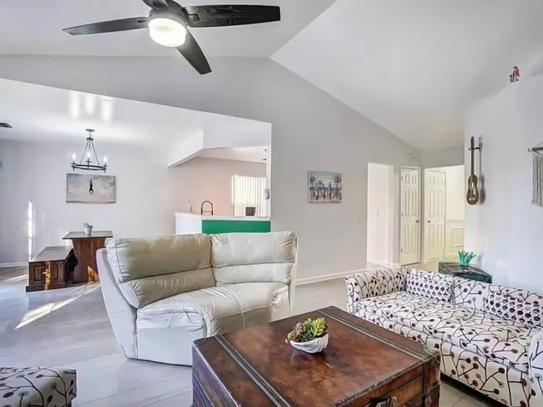 2514 Caprock Ct — Photo 5
