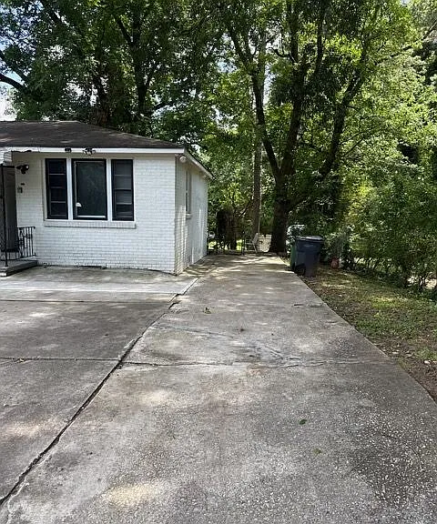 331 Simca St SE — Photo 16