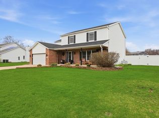 24821 S River Trl, Channahon, IL