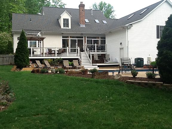 2nd image of 5417 Summit St
