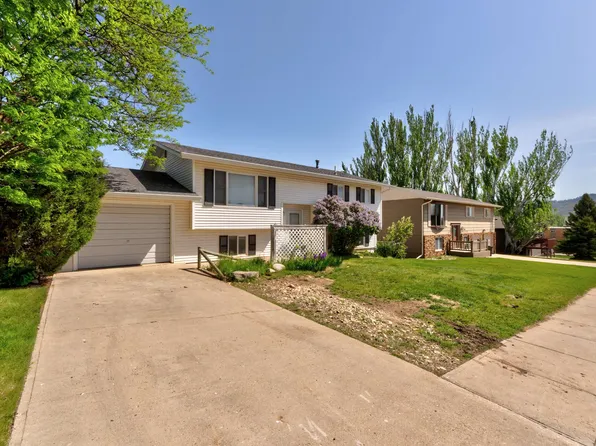 1116 Charles St, Spearfish, SD 57783