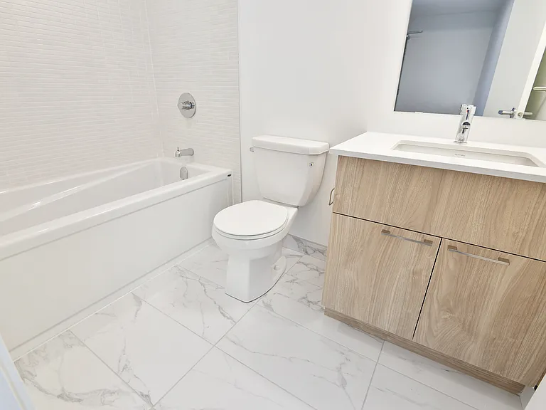 19 Robinson Ave — Photo 18