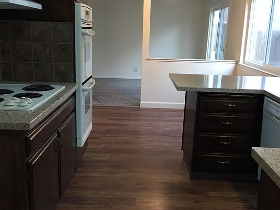 5th image of 103 Falkirk Ct #1
