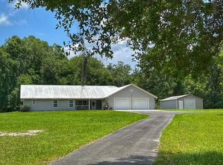 830 NE 399th St, Old Town, FL 32680