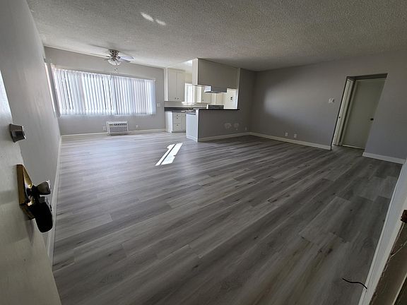 2nd image of 855 N Marengo Ave APT 7