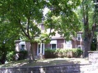 27 Chambers St, Phillipsburg, NJ 08865