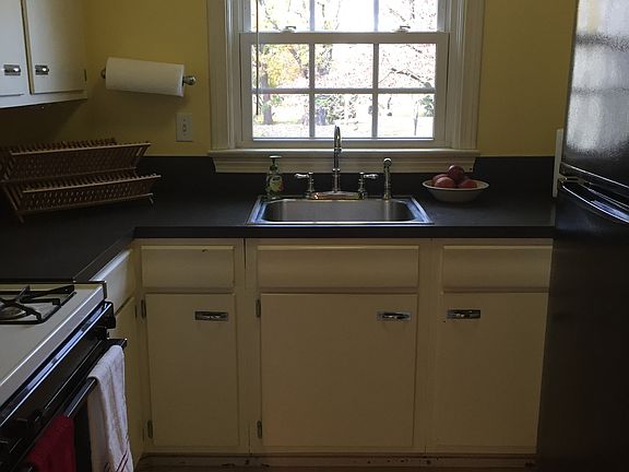 4th image of 2638 Landor Ave Unit 5E