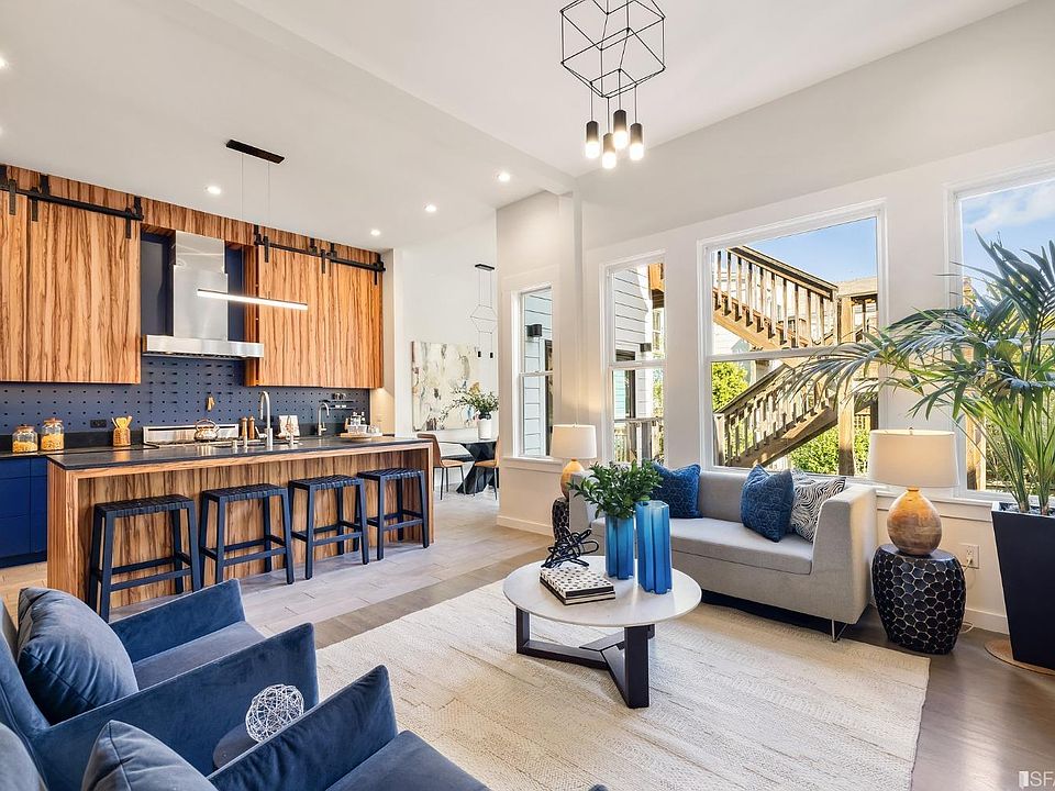 1st image of 542 Central Ave #544