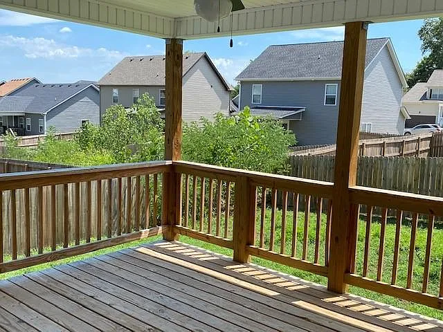 497 Woodtrace Dr — Photo 18