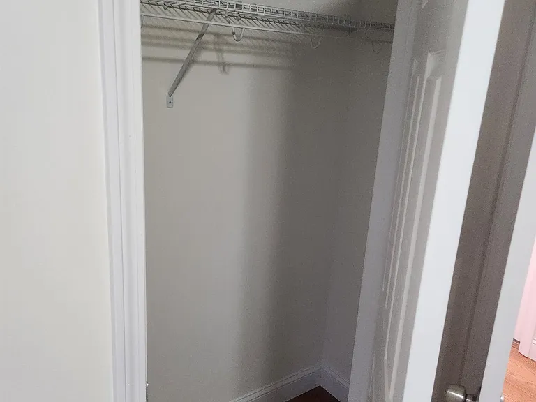 26 Cromwell St #1 — Photo 26