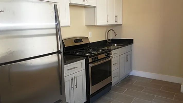 Rented by Elite NY Holdings | media 6