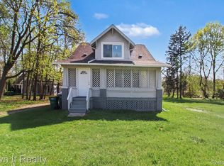 6023 Wayne Rd, Romulus, MI 48174