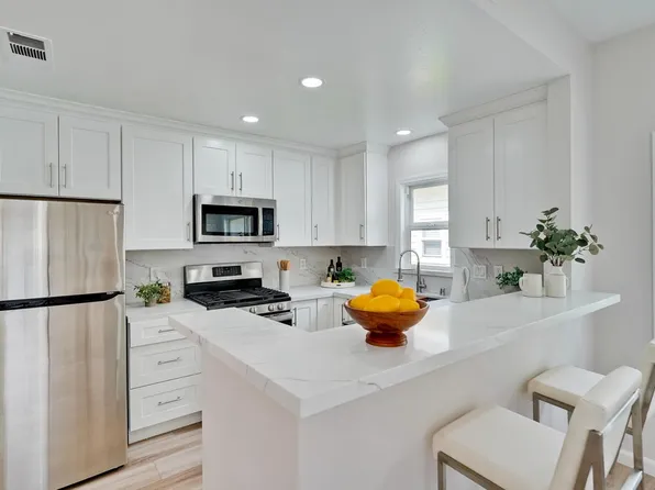 773 Bryn Mawr Ct #51, Mountain View, CA 94043