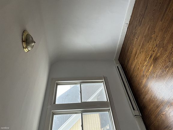 93E2F7F7-B3F9-448A-BFC3-75C48ACC98FF