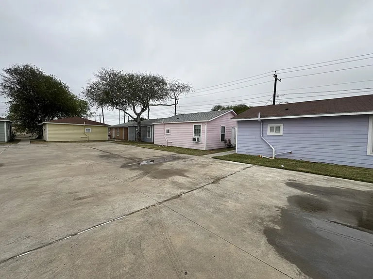 1603 Caldwell St — Photo 22