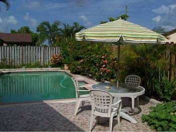 2nd image of 4907 NW 91st Ter